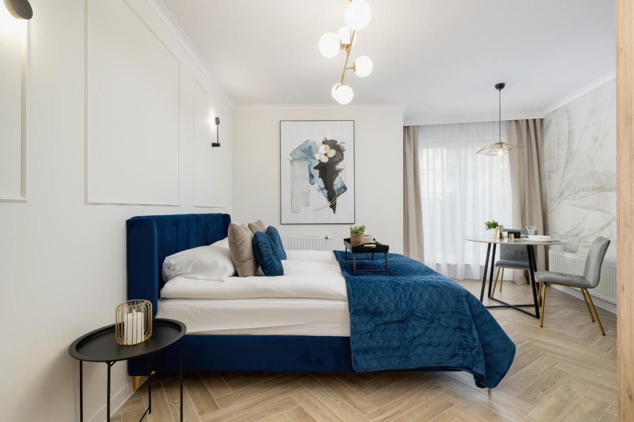 Elegant Szpakowa 10 With 2 Parking Spaces & Terrace By Renters Apartment *